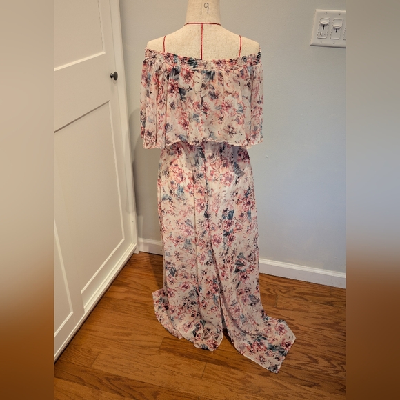 Show Me Your Mumu Size Medium Hacienda/Off Shoulder Maxi Dress Floral - Picture 4 of 8